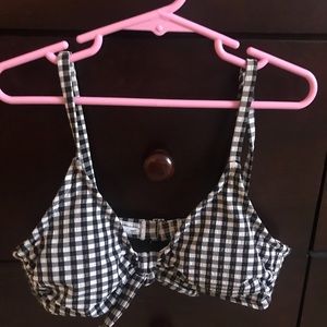 Checkered bathing suit top 🖤